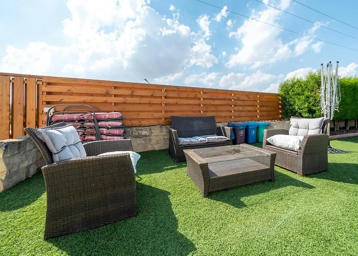 Dene Hollow * 보로클리니