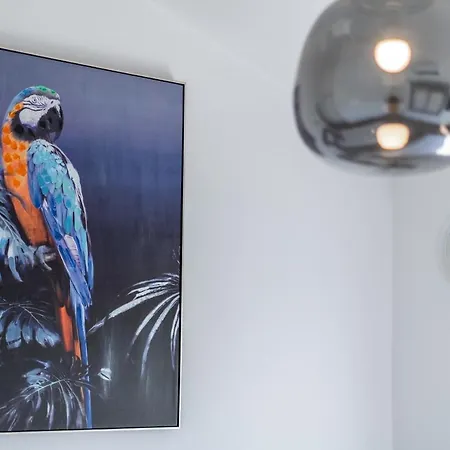 Dene Hollow * Oroklini