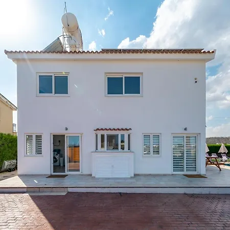 Dene Hollow Вилла