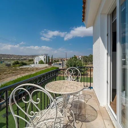 Dene Hollow * Βορόκλινη