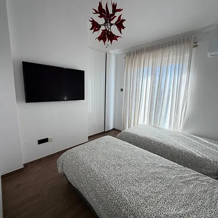 Dene Hollow Βίλα