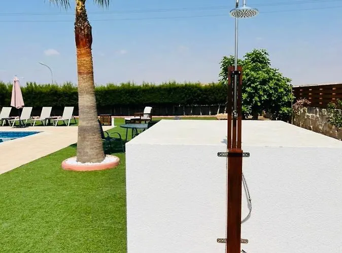 Dene Hollow Voroklini